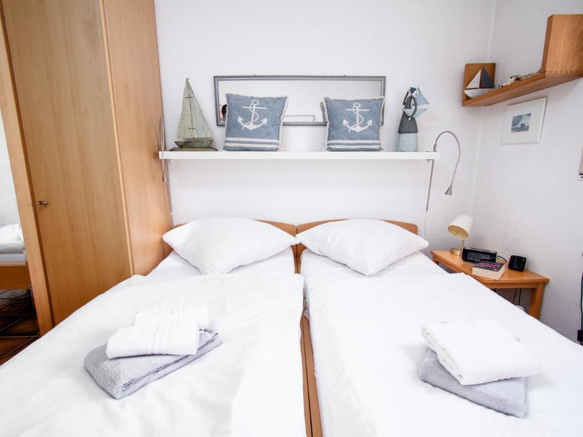 Apartment Achtern Diek 24 By Interhome Norddeich  Zewnętrze zdjęcie